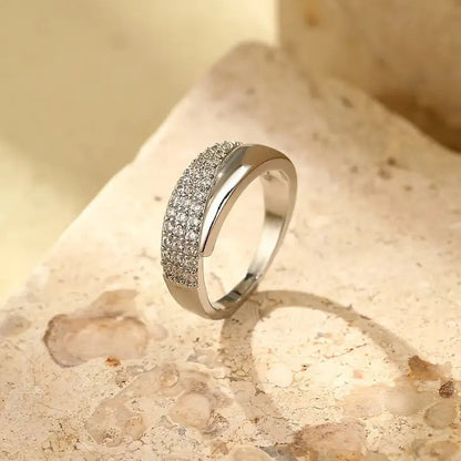 LENA | ANILLO CRUZADO CON CIRCONITAS