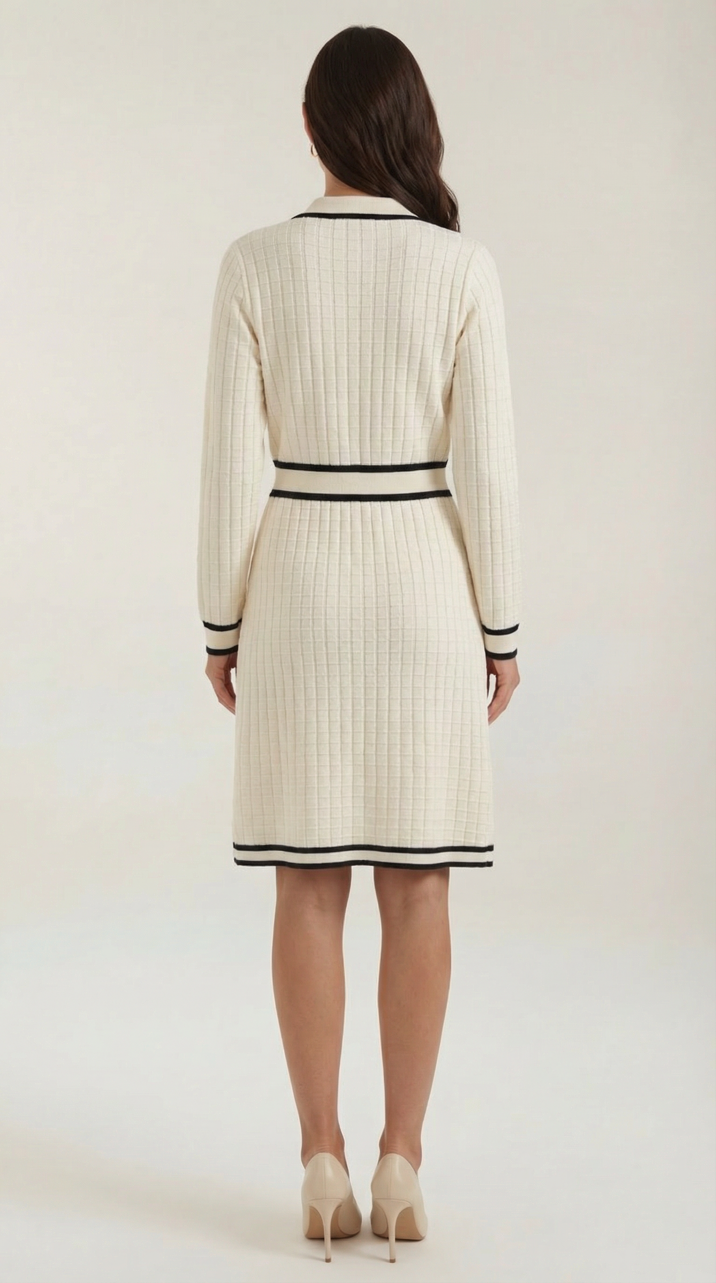 Tracy | Mini Vestido con Ribetes en Contraste y Corte Moderno